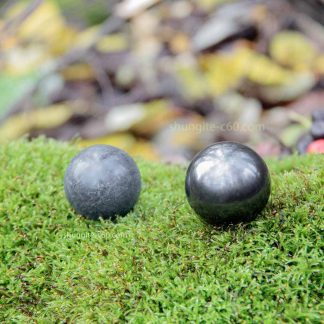 spheres made of shungite and soapstone