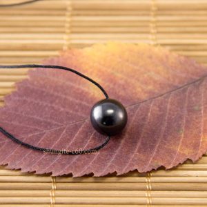 Black Pearl Necklace of shungite