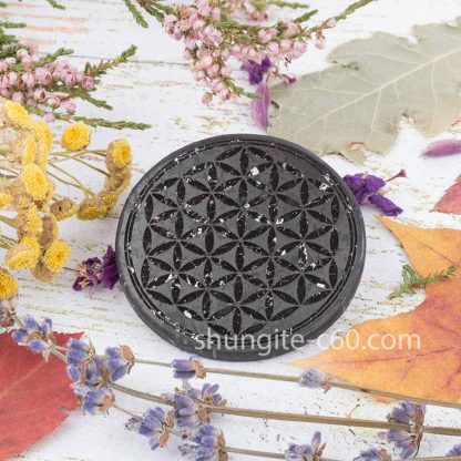shungite emf plate with engraved flower 5-7 cm