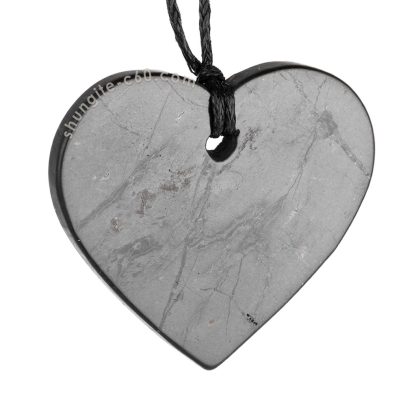 heart black stone necklace side