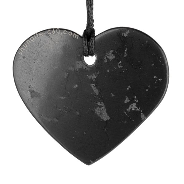 heart black stone pendant