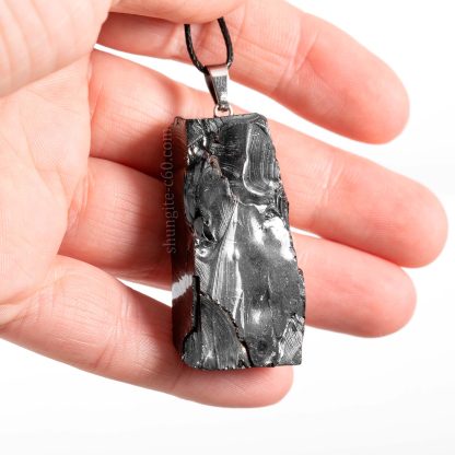 helpful stone necklace for Anti-Anxiety