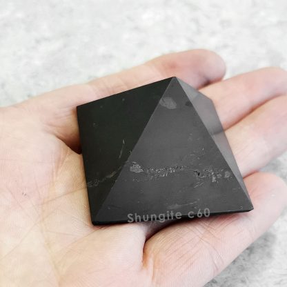 shungite crystal pyramid 40mm