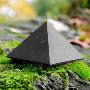 shungite pyramid 40 mm unpolished surface
